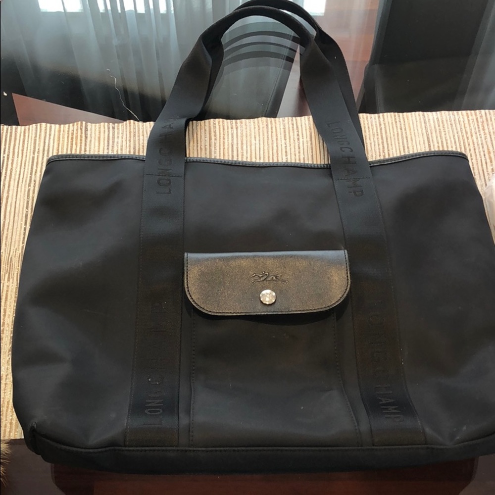 Barely used black Longchamp shopper bag